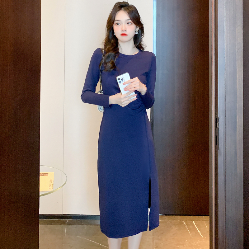 實拍藏青色連衣裙2025秋裝新款收腰顯瘦氣質女神范長袖開叉裙