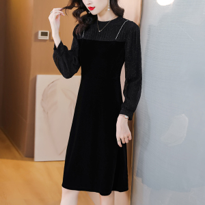 RM22985#新款丝绒连衣裙赫本风气质假两件长袖收腰显瘦小黑裙