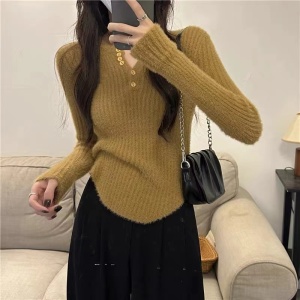 RM23367#不规则v领水貂绒内搭打底衫女秋冬季软糯毛衣修身短款针织衫上衣