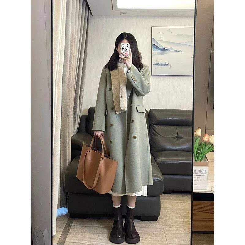 Original method: matcha green woolen coat women's autumn and winter French Hepburn style small loose Korean coat