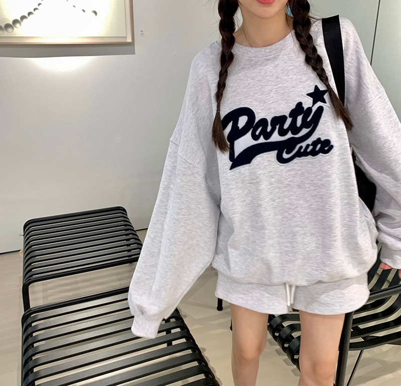 Round Neck Letter Sweater + Casual Shorts Set Two-piece Set
