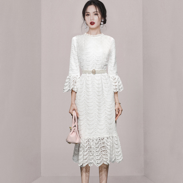 RM22213#新款气质白色七分袖收腰显瘦镂空水溶花蕾丝长连衣裙
