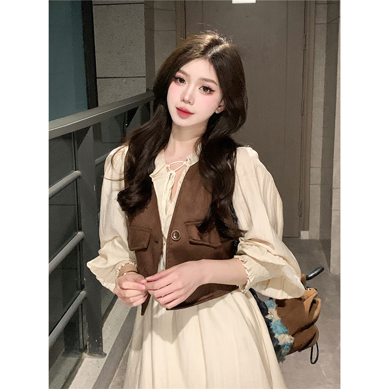 Retro Hong Kong style casual suit women's clothing layered vest vest niche autumn long-sleeved loose dress two-piece set