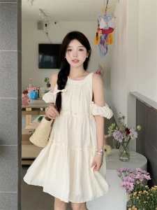 RM21884#露肩短袖连衣裙女夏季2023新款甜美设计感小心机显瘦蓬蓬A字裙子