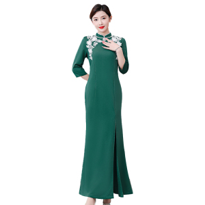 RM23123#改良新式旗袍长款优雅年轻中国风走秀演出服显瘦刺绣连衣裙