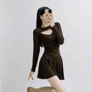 TR49559# 新款韩版时尚镂空不规则长袖T恤女高腰大摆半身裙两件套 服装批发女装批发