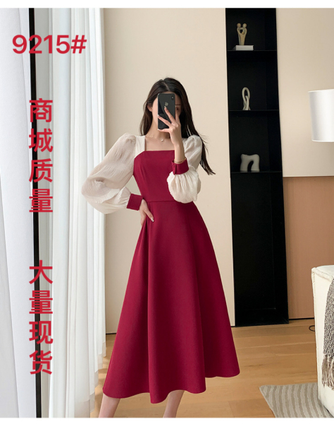 RM23279#红色连衣裙女2023秋新款方领泡泡袖法式复古赫本风订婚裙