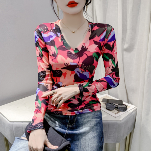 RM23856#时尚纱网印花长袖V领T恤修身显瘦打底衫上衣潮
