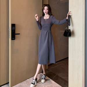 RM23711#新款法式方领设计感开叉高腰显瘦长袖连衣裙
