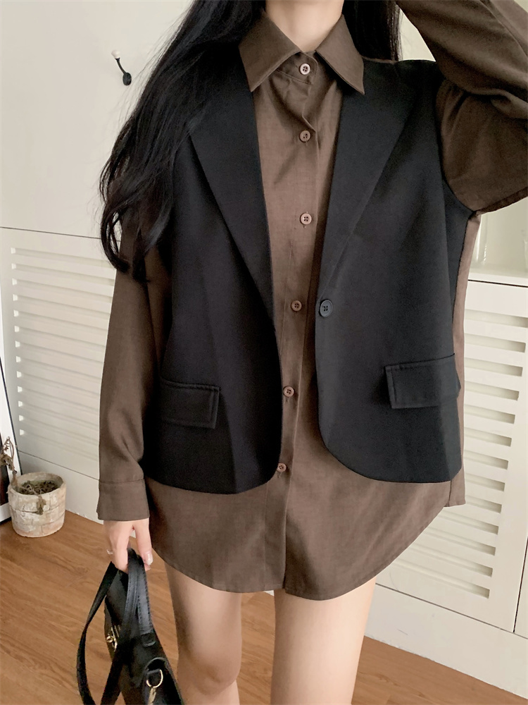 Large size Korean style versatile vest with splicing design, slimming, fake two-piece shirt and jacket for women
