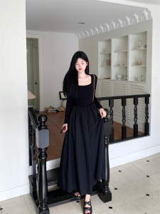 RM23957#法式长袖连衣裙女秋季高级感气质收腰显瘦黑色大摆长裙赫本风裙子