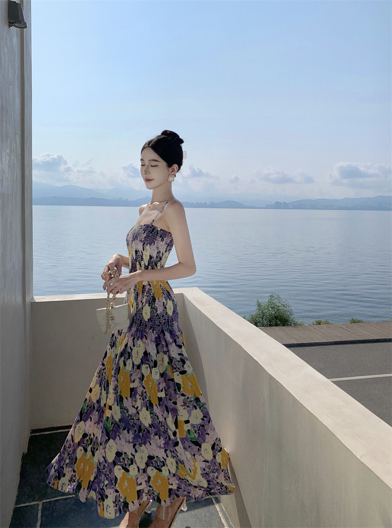 NancyCavally特惠 夏日浪漫 波西米亞油畫暈染氛圍法式度假吊帶裙