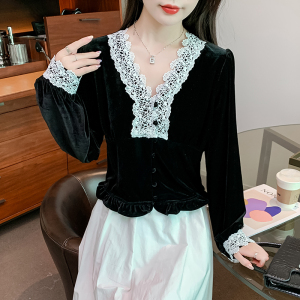 RM23933#复古浪漫v领金丝绒设计感上衣女