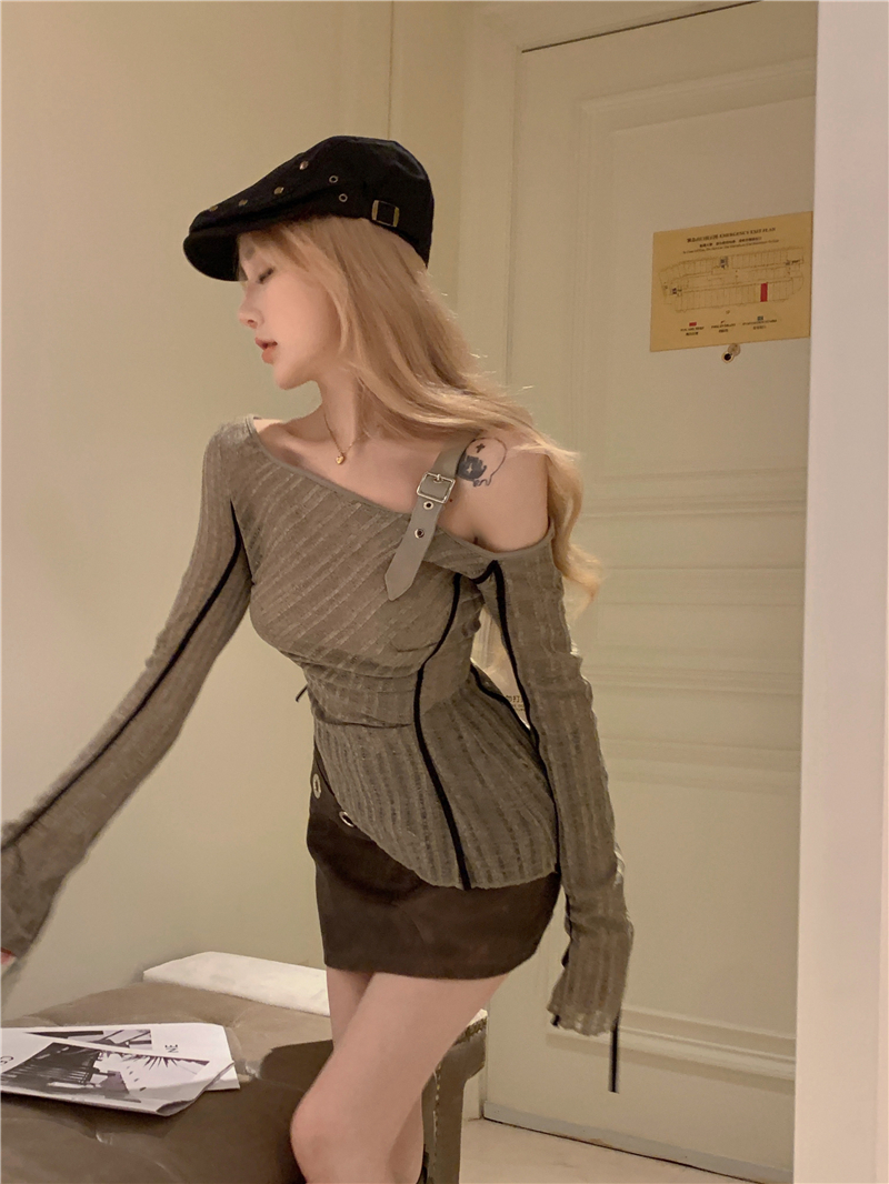 Real shot ~ American hot girl  new niche design sense knitted irregular long-sleeved top