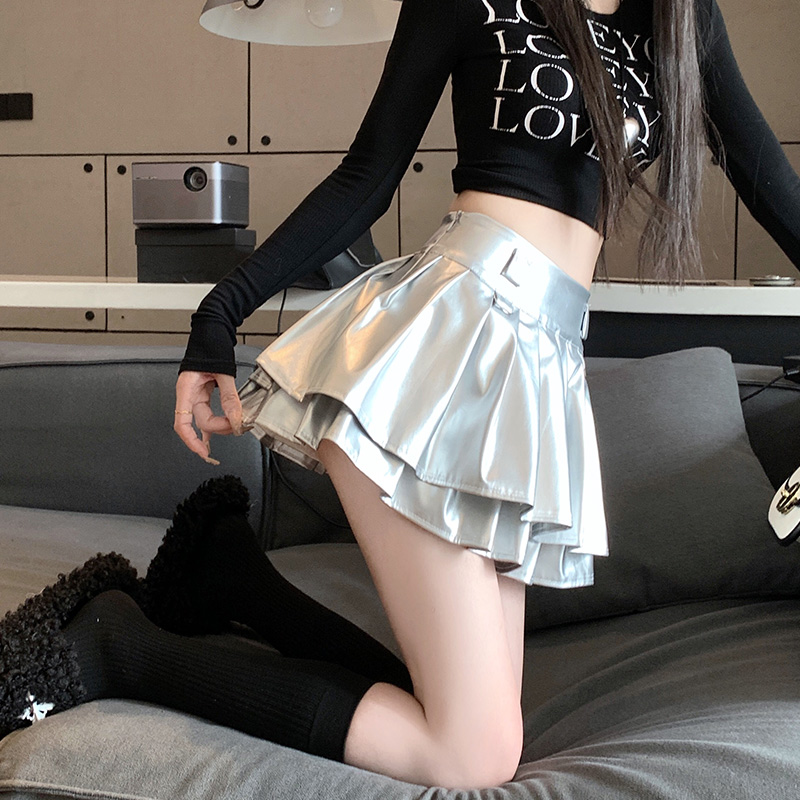 實拍銀色百褶半身裙女秋季防走光裙褲小個子皮裙高腰辣妹a字短裙