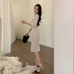 RM24502#高冷范女装气质长裙女秋法式复古小香风高级感名媛白色连衣裙子