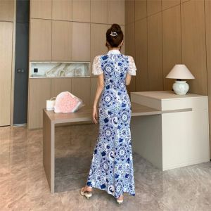 Lace Spliced Blue and White Porcelain Waist Shrinking Slim Split Dress