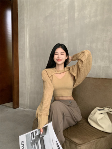 RM23061#秋冬新款韩版纯色镂空针织背心两件套小众ins毛衣女