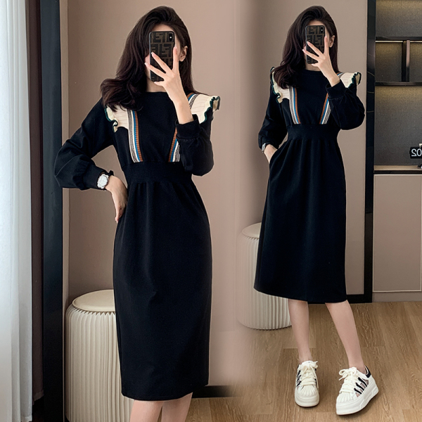 RM23685#黑色卫衣裙女秋季2023新款法式气质高级感小众设计别致显瘦...