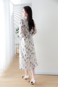 RM23205#水墨画高端精致碎花连衣裙女夏法式v领长袖高级感仙女长裙子