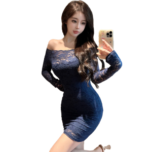 RM23869#纯欲风一字肩连衣裙女收腰性感包臀短裙字蕾丝钩花长袖裙子