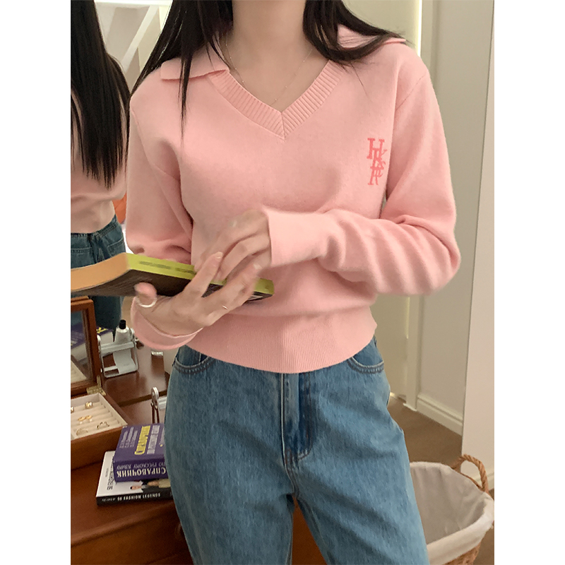 Actual shot of spring high-waist slimming simple v-neck sweater Korean ins short shoulder casual versatile sweater top