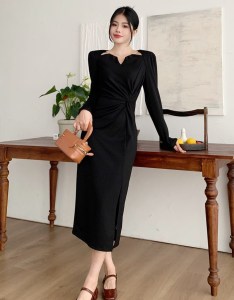 RM25571#新款胖mm设计感镂空腰间扭结显瘦开叉连衣裙高级感长裙子
