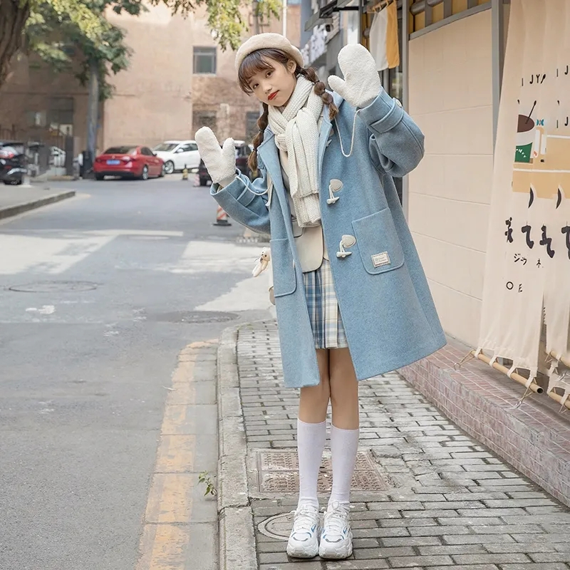 Autumn and winter new Korean version 2023 Japanese college style loose horn button mid-length woolen coat jacket hooded for women