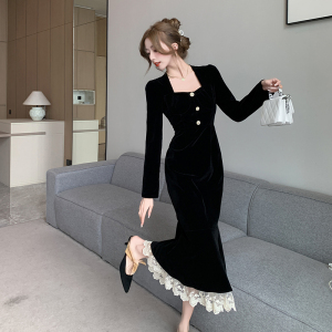 RM23535#赫本风复古鱼尾连衣裙修身显瘦包臀长款黑色复古丝绒裙子