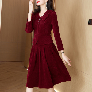 RM25120#上衣+半身裙两件套优雅大气娃娃领减龄纯色气质裙