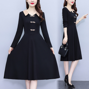 RM24770#新款修身显瘦气质减龄时尚盘扣复古装连衣裙A字裙洋气娃娃领