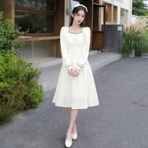 RM24746#白色连衣裙子女2023新款夏季垂感法式初恋长裙气质高级感小众设计