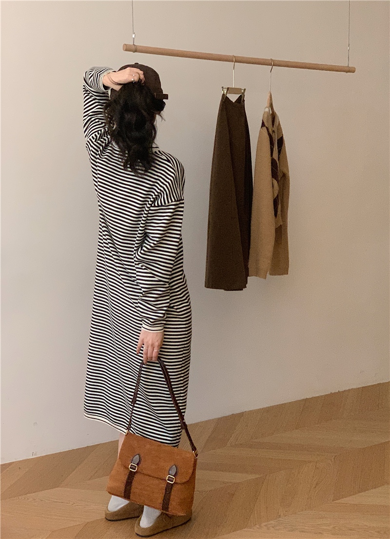 Actual shot of new autumn style~Korean striped sweater dress for women, lazy pullover, loose long-sleeved knitted dress
