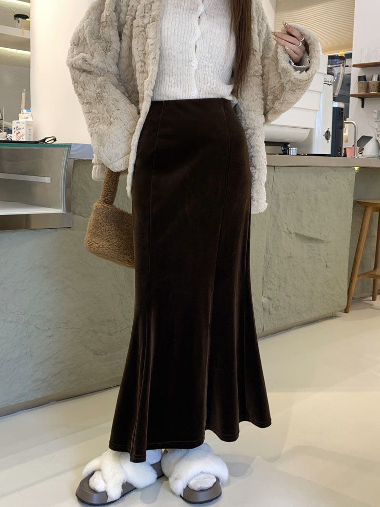 Actual shot~Autumn and winter new Korean style design velvet fishtail skirt elastic waist slimming hip skirt long skirt for women