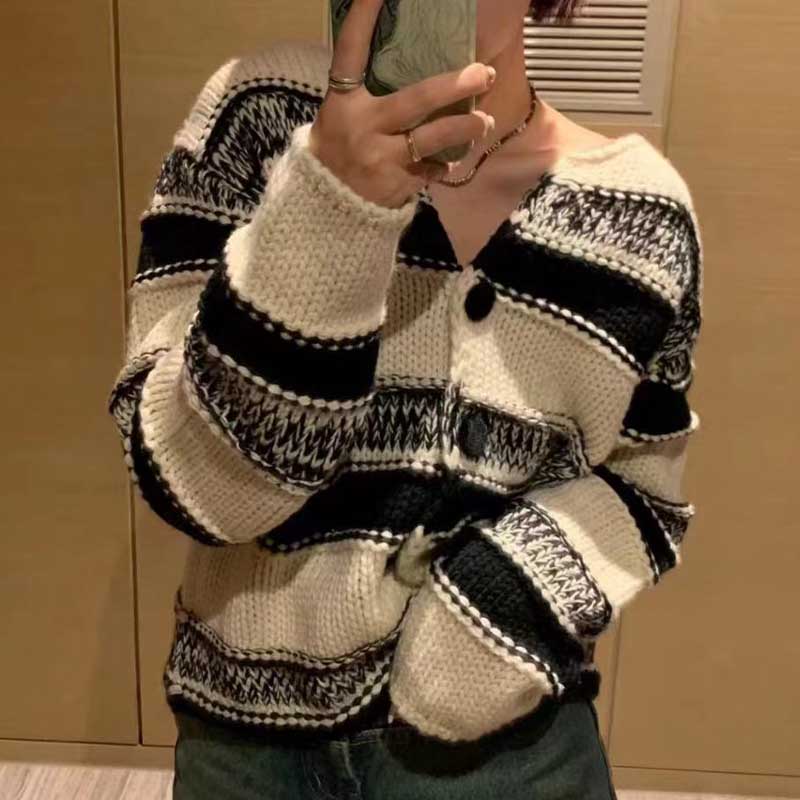 Colorblock striped knitted cardigan for women  autumn and winter new style single-breasted round neck loose lazy sweater jacket