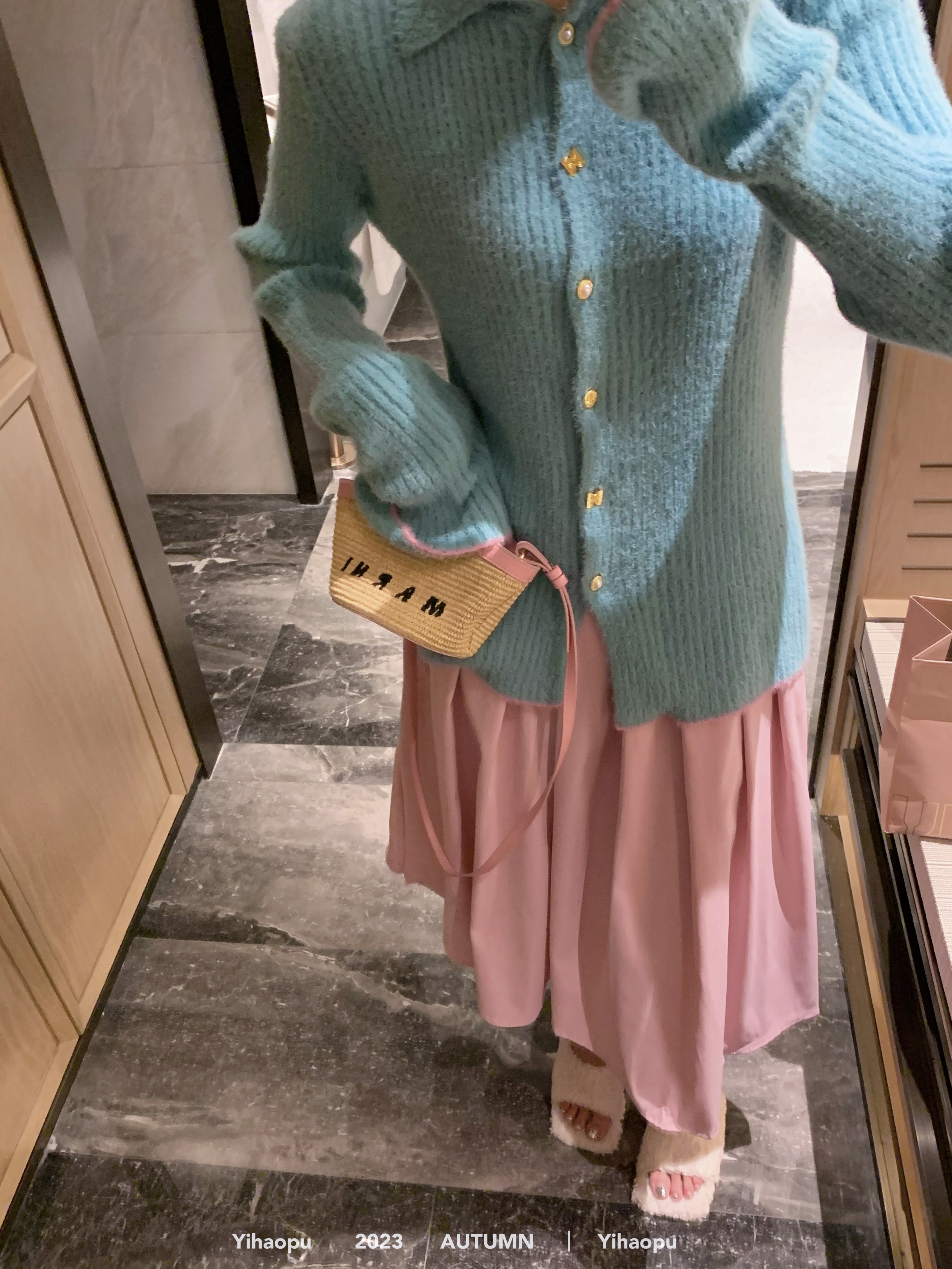 实拍 冬季多巴胺小众软糯糯Polo领毛衣 粉色半身裙套装