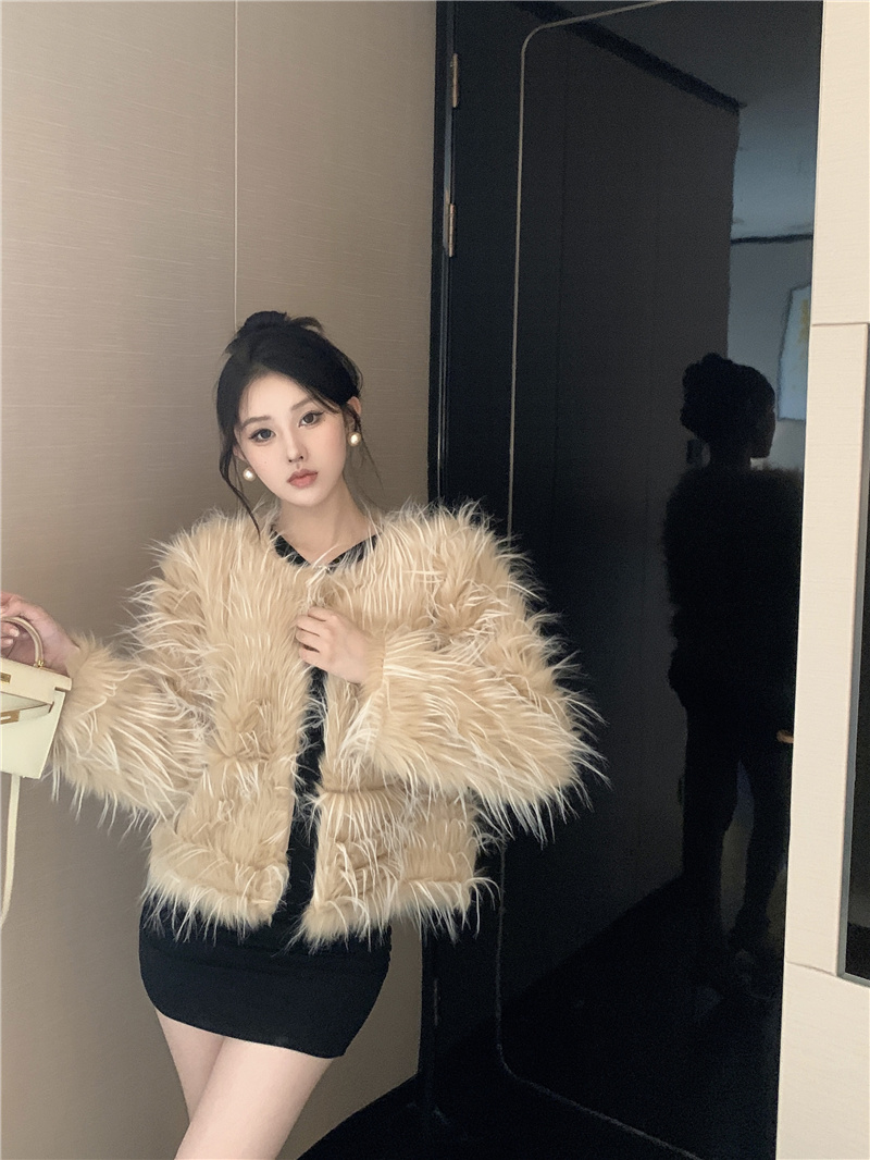 Actual shot ~ 2023 new winter Korean style imitation fox fur short milk tea color temperament jacket top