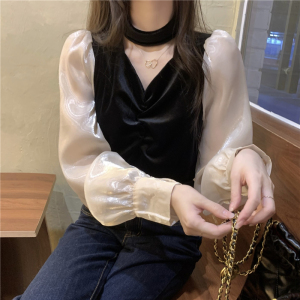 RM24362#复古黑色挂脖设计感衬衣气质V领长袖丝绒衬衫上衣