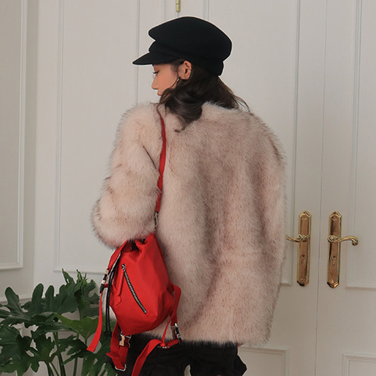 2023 Winter New Fox Fur Coat Fashionable Light Luxury Thickened Long Sleeve Fur Coat
