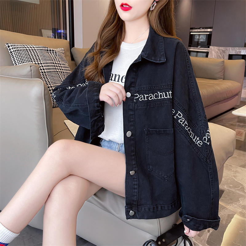 First real shot of 80 cotton 20 polyester denim jacket for women  Korean style loose large size autumn and winter thin style