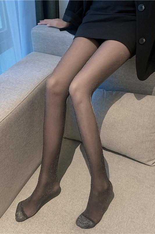 Actual shot of silver stockings, autumn thin, anti-snapping, non-falling, sexy black stockings with smooth legs, trendy pantyhose