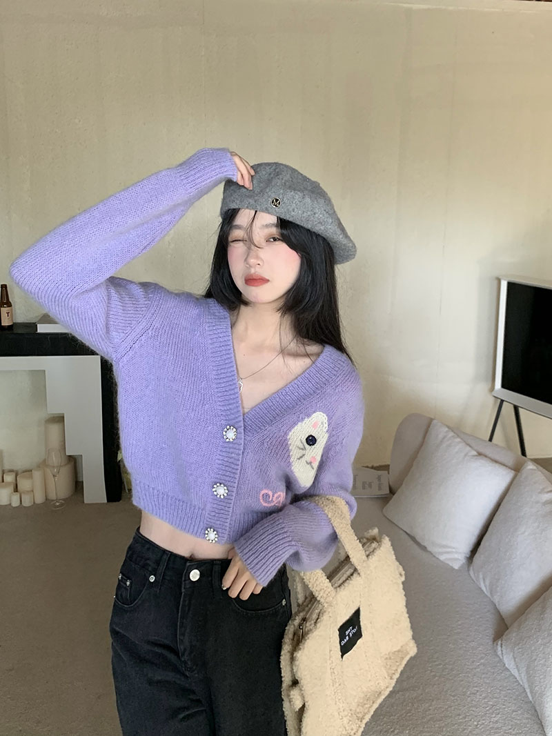 韩版猫咪刺绣V领紫色小香风毛衣开衫显瘦短款针织外套甜美上衣女