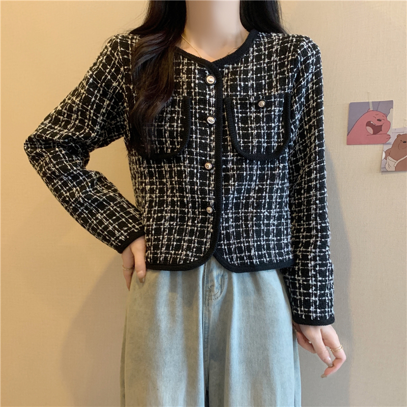 Real shot of new autumn and winter retro small fragrant style houndstooth coat women's cardigan top