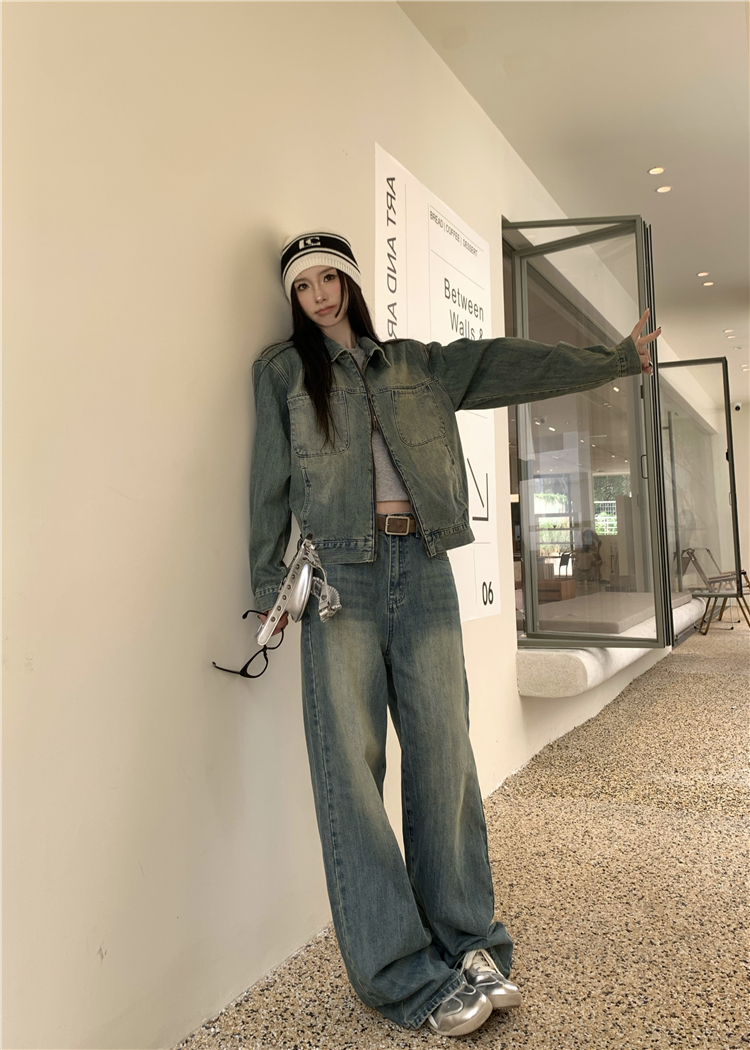 Real shot!  Retro distressed suit loose lapel jacket + high waist casual jeans