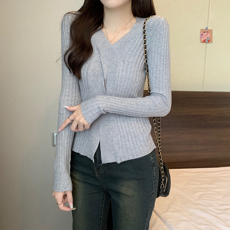 Real shot quality autumn and winter Korean version loose core-spun yarn V-neck long-sleeved top warm knitted sweater for women