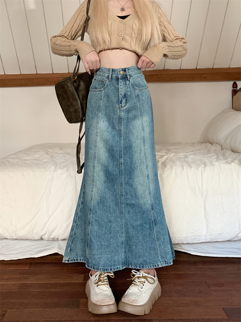 Real shot~Autumn new slimming high-waisted fishtail denim skirt retro light color hip-covering mid-length skirt