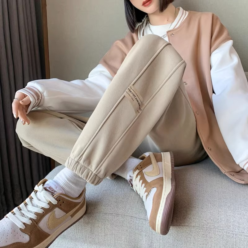 Official Photo Milky Brown Velvet Sports Pants Women's Autumn and Winter  Loose Leg-tie Slim Casual Health Pants Trousers