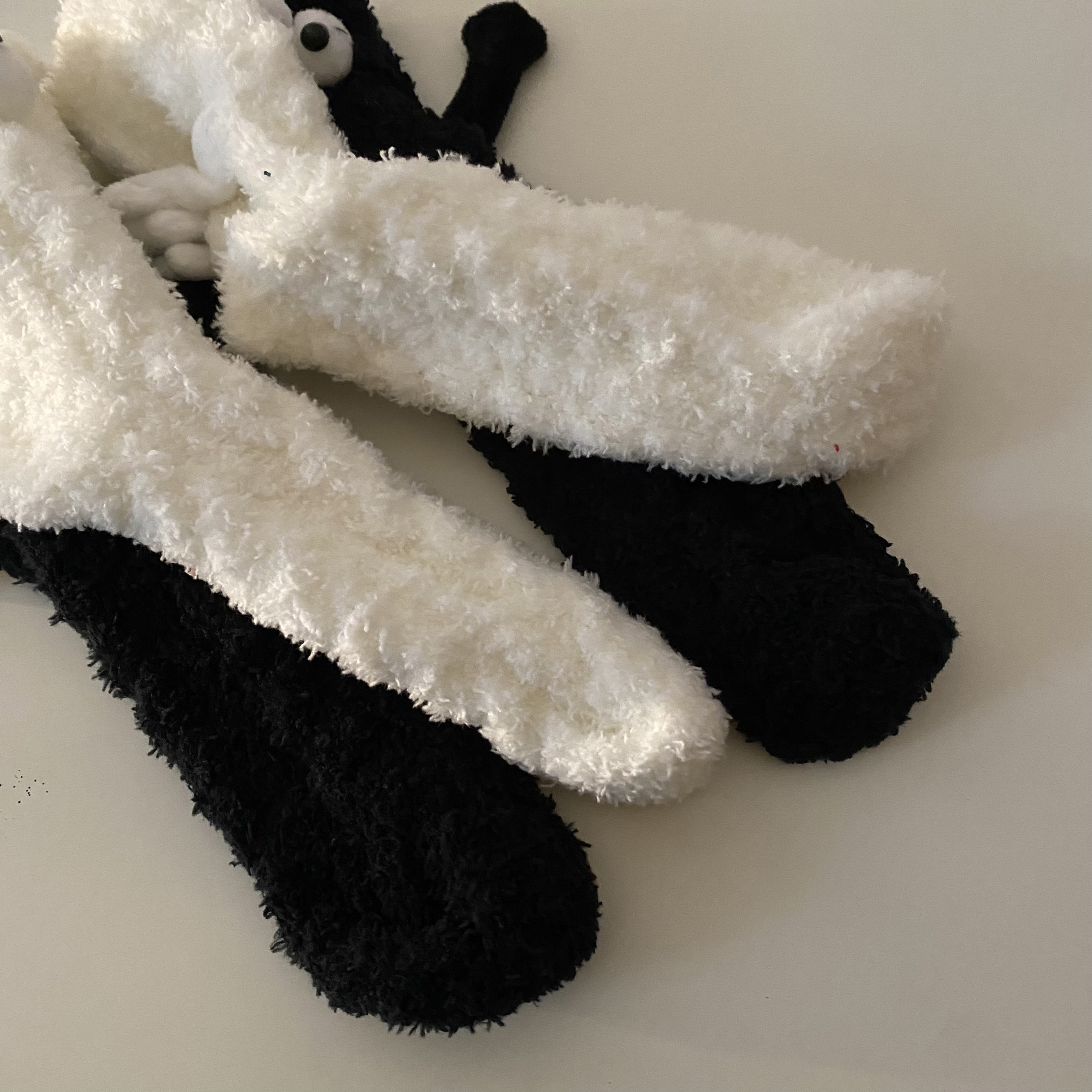 Real shot of cute cartoon versatile socks for women mid-calf socks autumn and winter pile socks long socks women's socks pure cotton 2 pairs