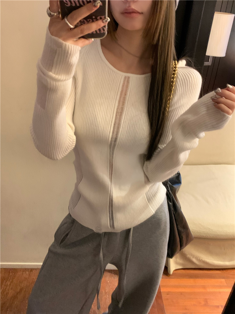 Actual shot of hollow long-sleeved sweater for women in autumn, versatile and slim fit with hot girl top