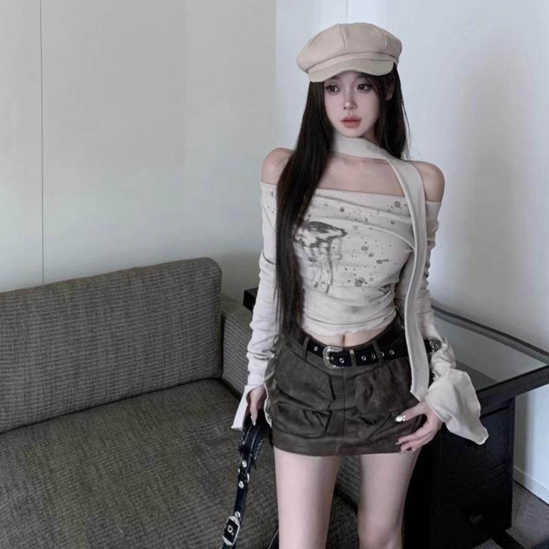 Official photo with scarf, one-shoulder printed T-shirt for women, autumn bell sleeves, slim short, long-sleeved top, bottoming shirt